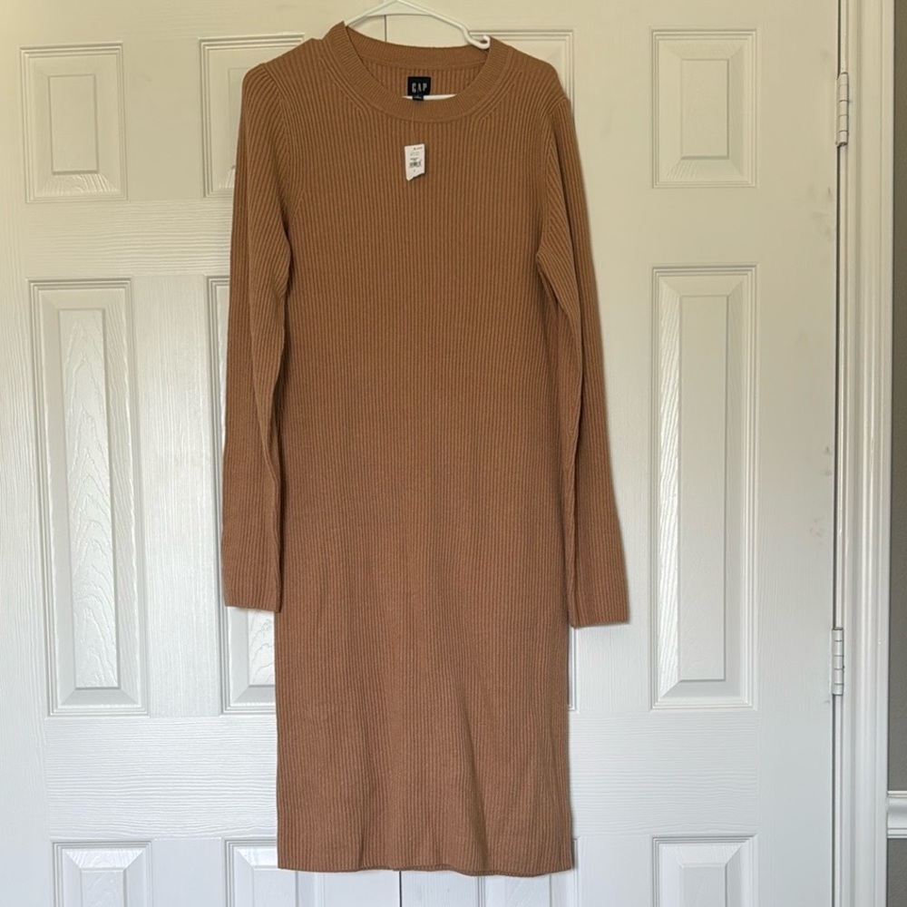 Gap tan ribbed midi sweater dress